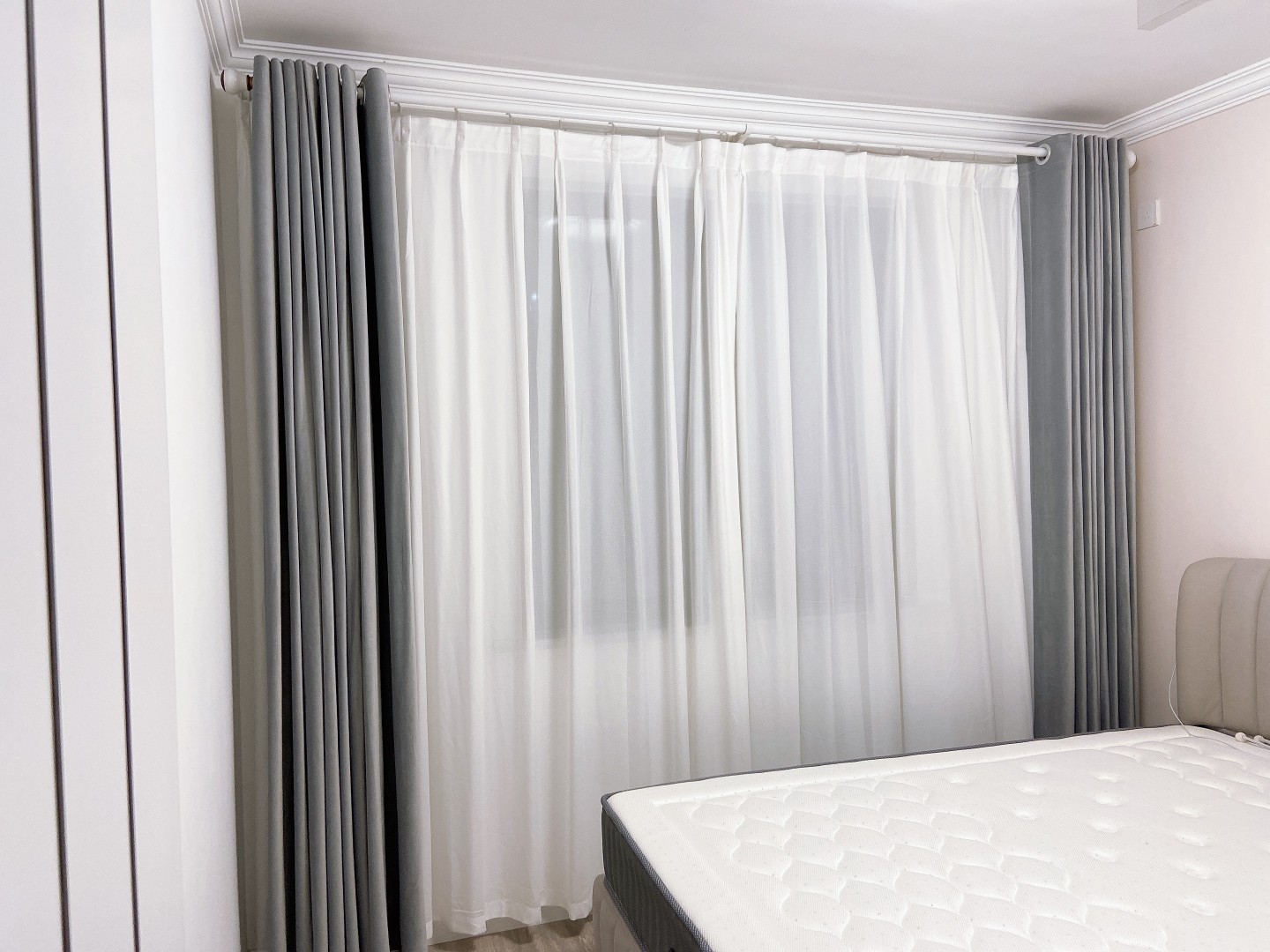 卧室全遮光窗帘制作安装(图1)