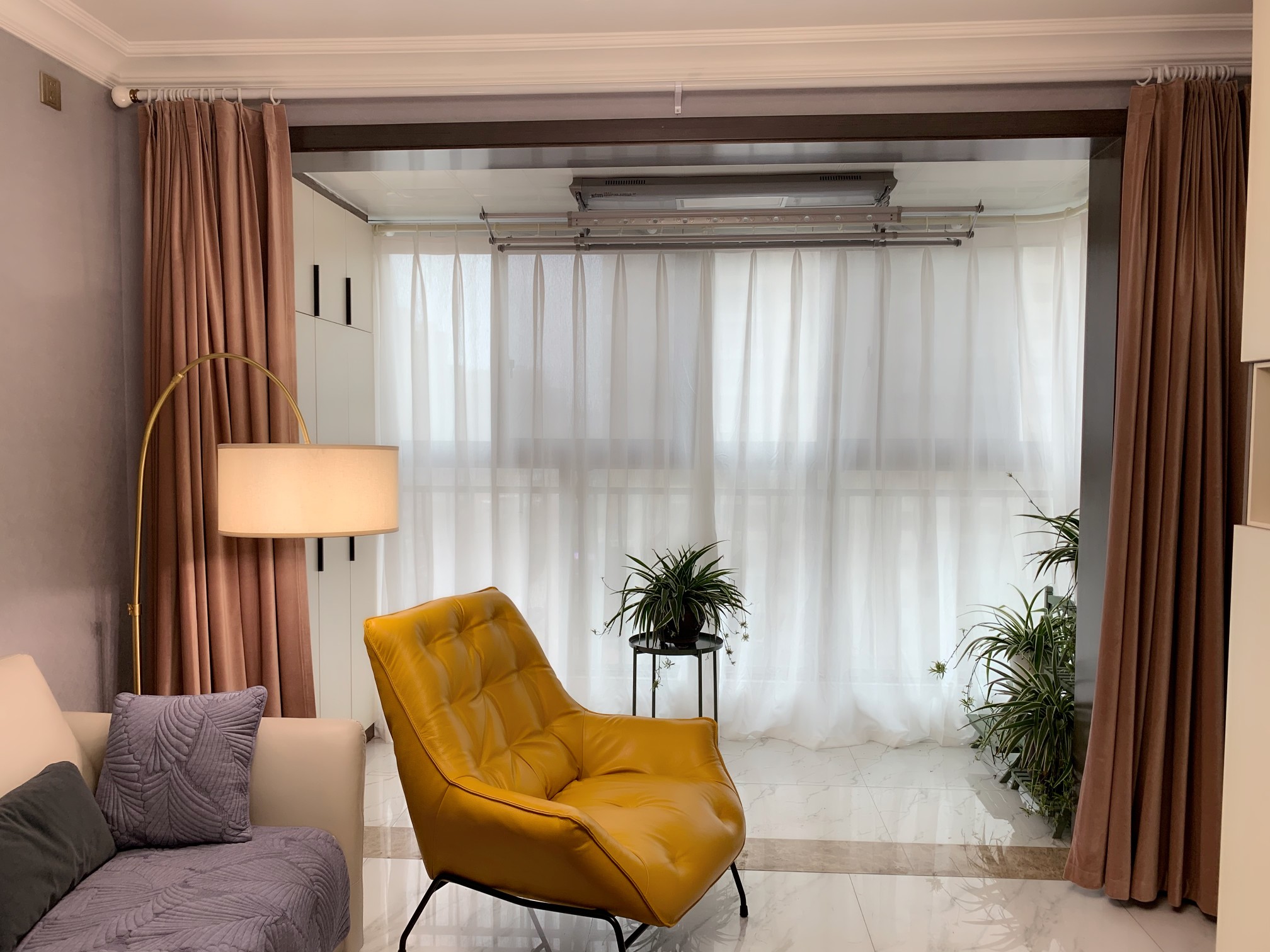 海口市龙华区制作安装的一款精美的客厅窗帘分享(图4)