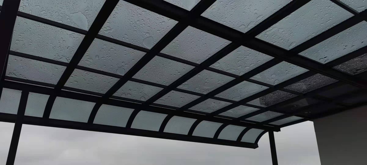 海口屋顶遮阳棚安装(图2)