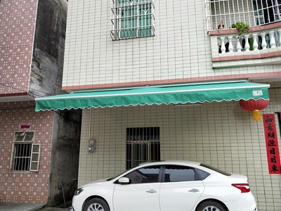 伸缩式遮阳雨棚定制安装(图1)